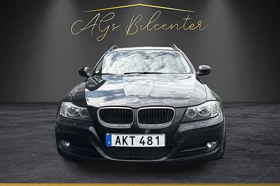 BMW 320d 2 of 5