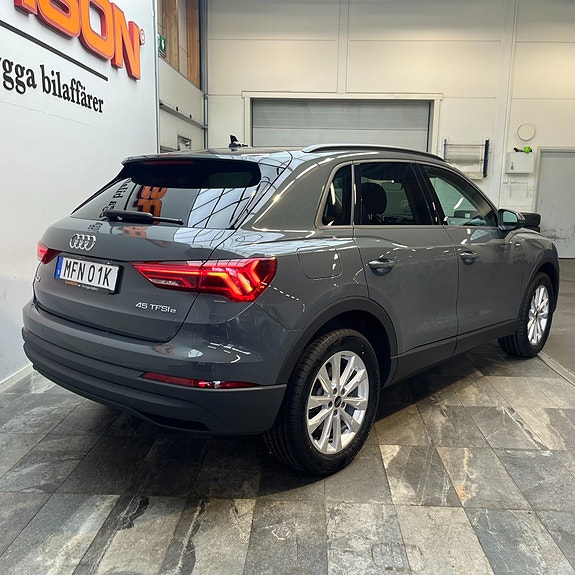 Audi Q3 5 of 5