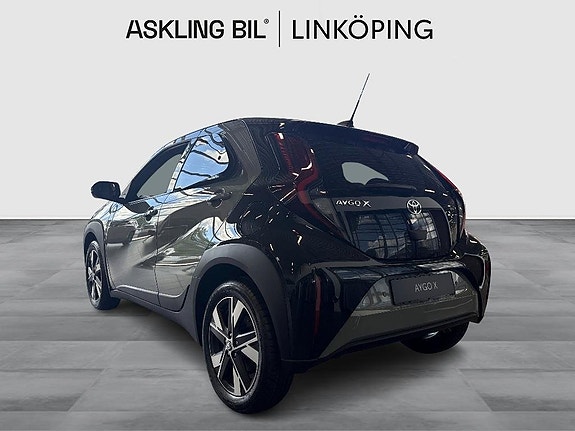 Toyota Aygo X 2 of 5