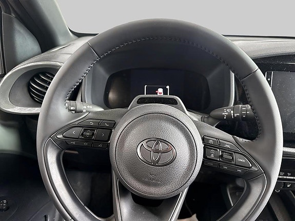 Toyota Aygo X 9 of 12