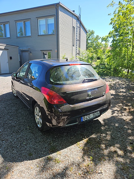 Peugeot 308 5 of 10