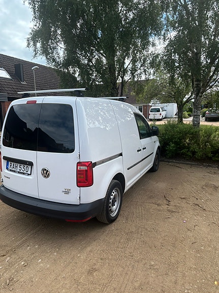 Volkswagen Caddy 5 of 5