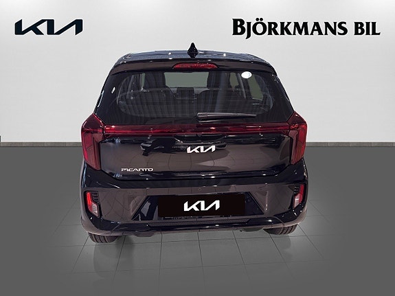 Kia Picanto 5 of 21