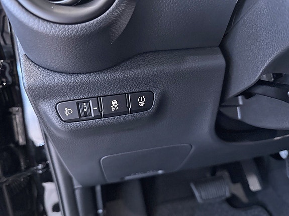 Kia Picanto 16 of 21