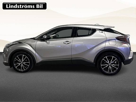 Toyota C-HR 6 of 23