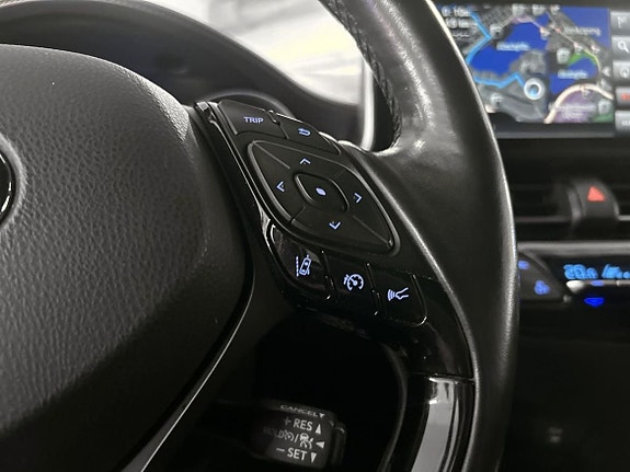 Toyota C-HR 18 of 23