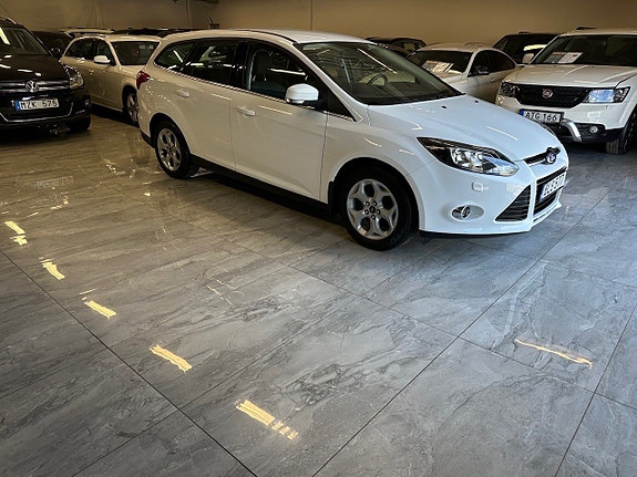 Ford Focus 2 of 5
