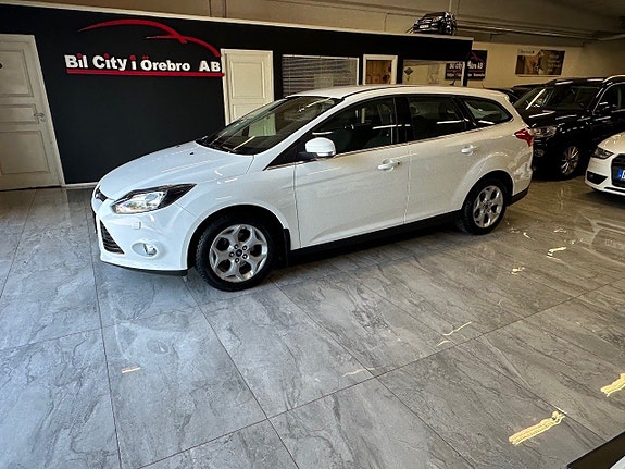 Ford Focus 3 of 5