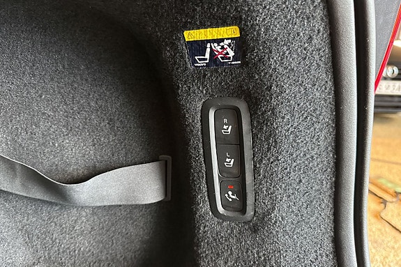 Volvo V90 17 of 17