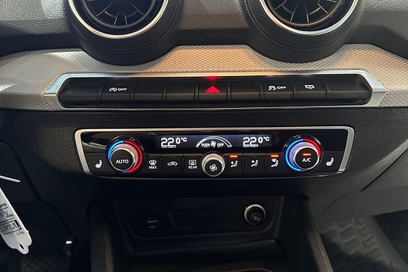 Audi Q2 15 of 18