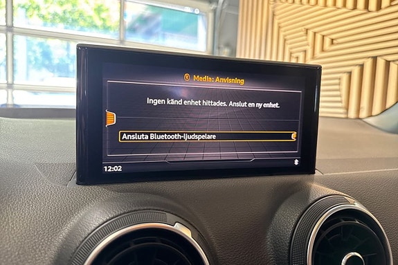 Audi Q2 18 of 18