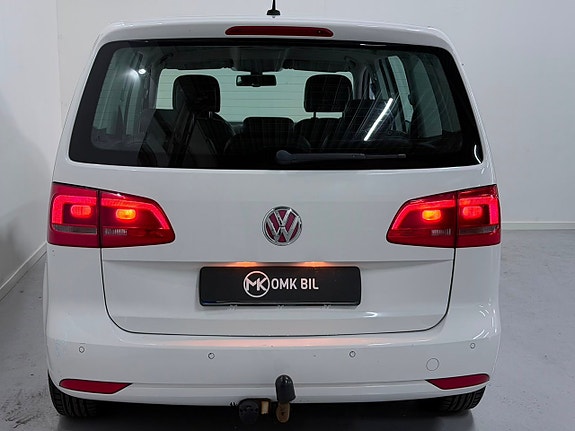 Volkswagen Touran 9 of 19