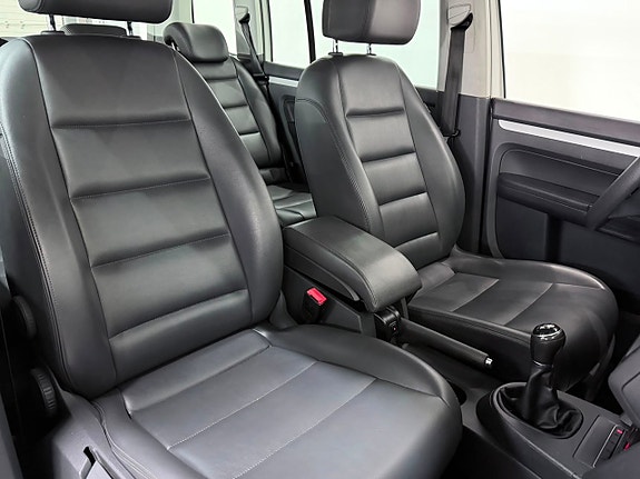 Volkswagen Touran 12 of 19