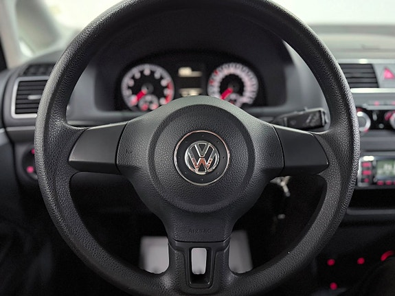 Volkswagen Touran 14 of 19