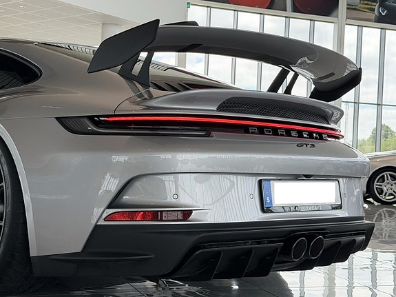 Porsche 911 GT3 6 of 22