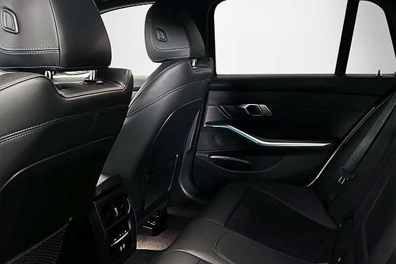 BMW 330e 6 of 23