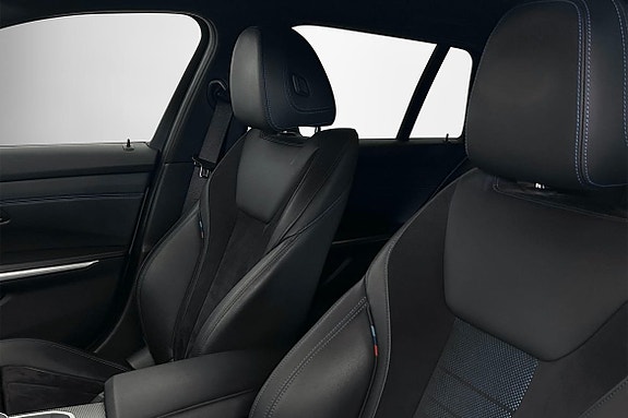 BMW 330e 5 of 23