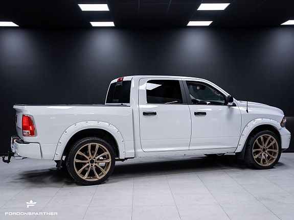 Dodge RAM 1500 10 of 30