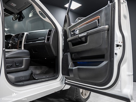 Dodge RAM 1500 27 of 30