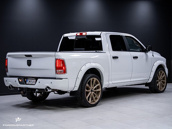 Dodge RAM 1500 8 of 30