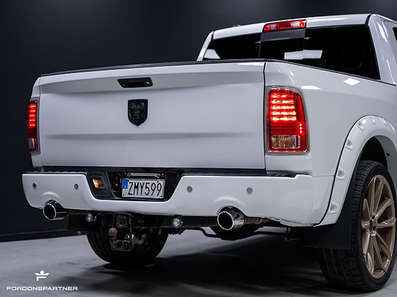 Dodge RAM 1500 12 of 30