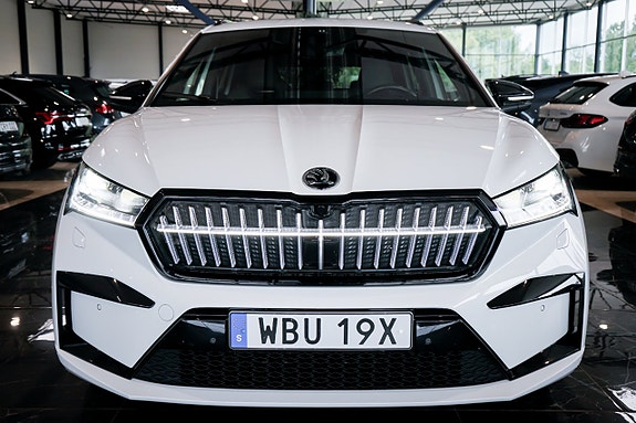 Skoda Enyaq 4 of 5