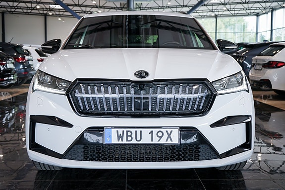 Skoda Enyaq 3 of 5