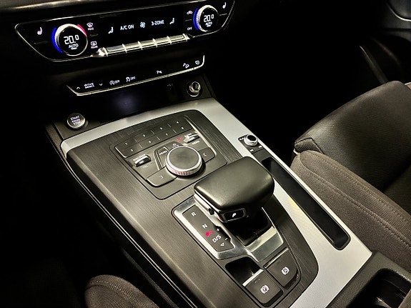 Audi Q5 24 of 29