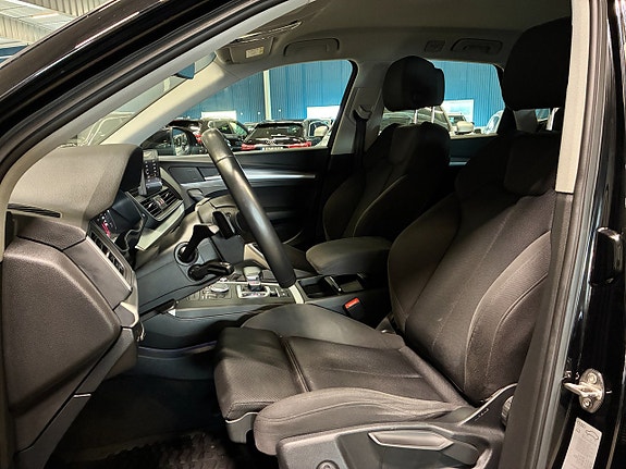 Audi Q5 16 of 29
