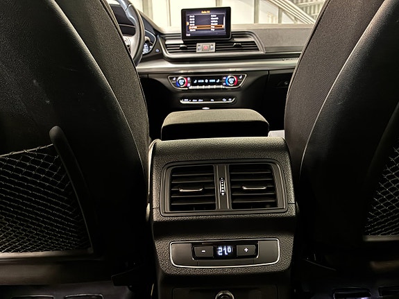 Audi Q5 18 of 29