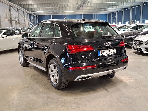 Audi Q5 5 of 5