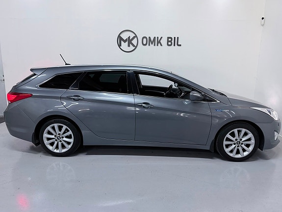 Hyundai i40 4 of 5