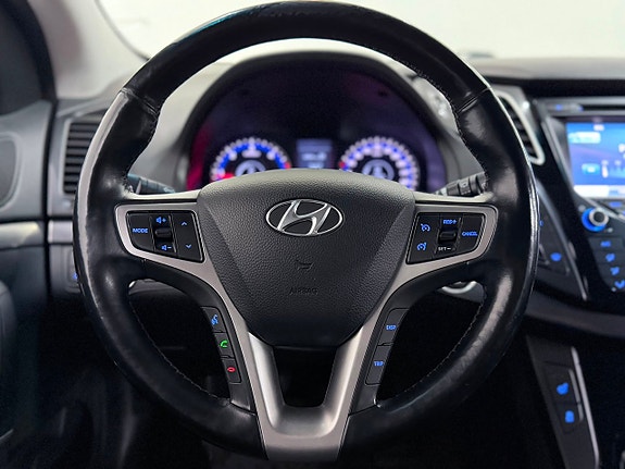 Hyundai i40 14 of 26