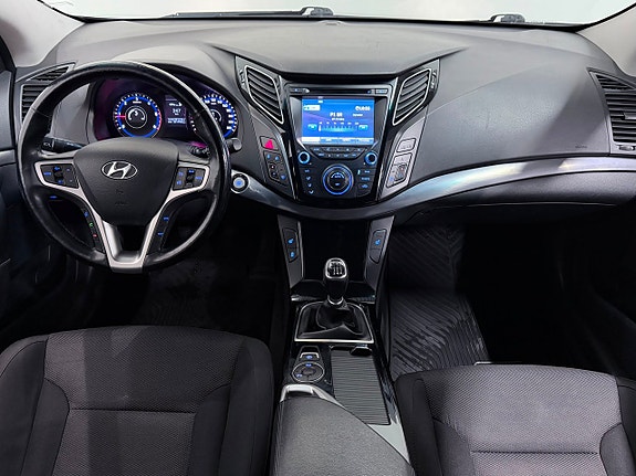 Hyundai i40 13 of 26