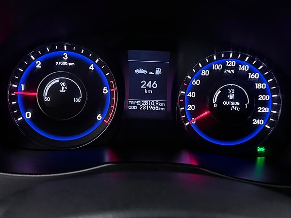 Hyundai i40 15 of 26