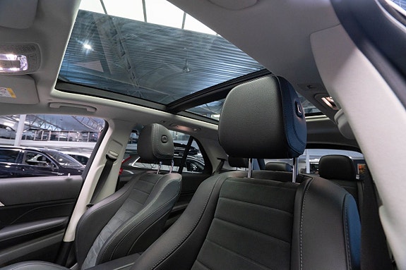 Mercedes-Benz GLE350 de 12 of 27