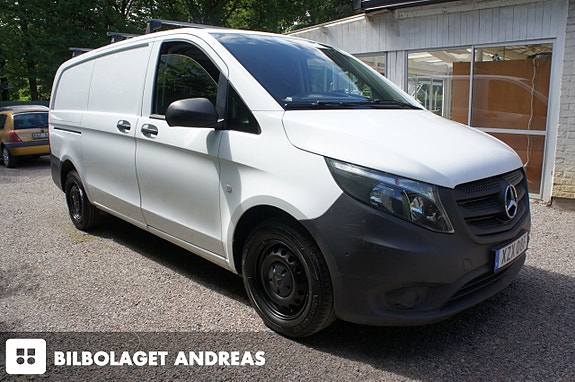 Mercedes-Benz Vito 110 2 of 5