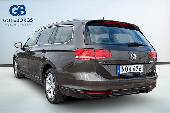 Volkswagen Passat 4 of 5