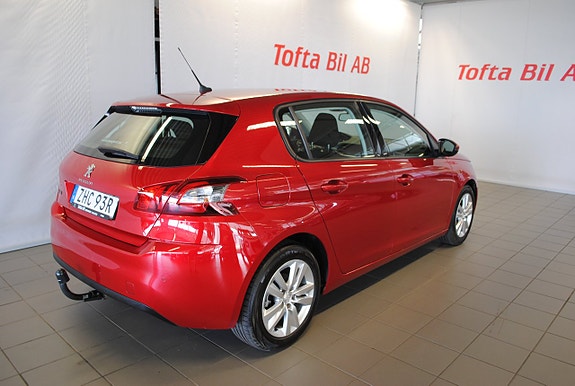 Peugeot 308 3 of 6