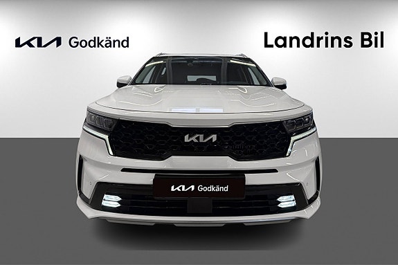 Kia Sorento 2 of 5