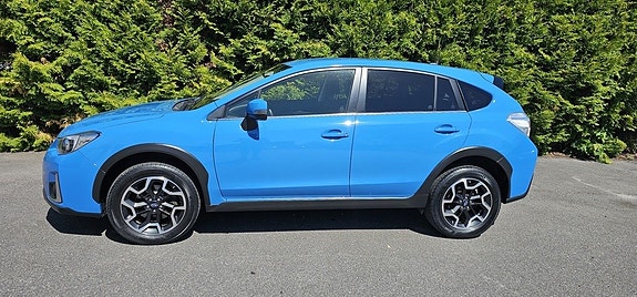 Subaru XV 2 of 5