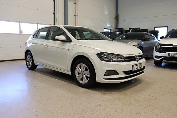 Volkswagen Polo 3 of 5