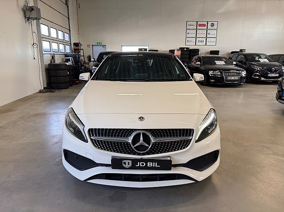 Mercedes-Benz A180 d 4 of 5