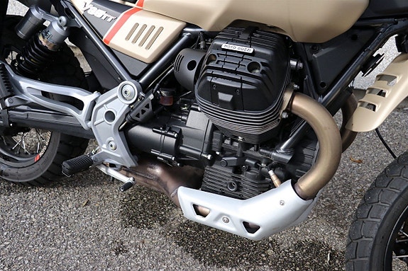Moto Guzzi V85 TT 0.85 V-Twin Manuell, 80hk Travel (568 mil) 10 of 10