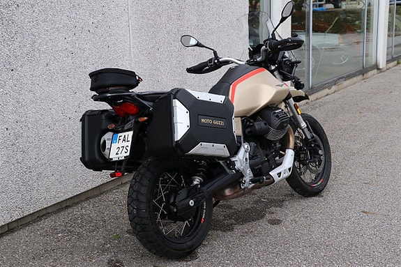 Moto Guzzi V85 TT 0.85 V-Twin Manuell, 80hk Travel (568 mil) 5 of 5