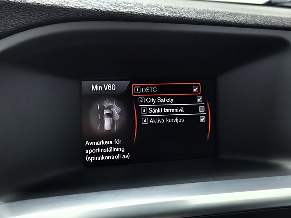 Volvo V60 17 of 25