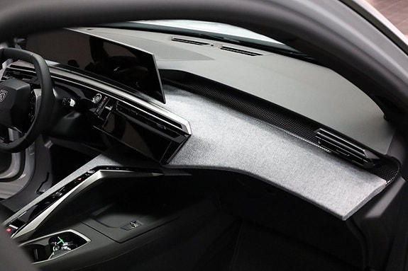 Peugeot 3008 16 of 26
