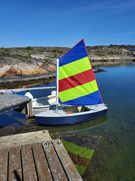 Dinghy 12" — View photo 1