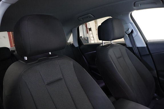 Audi A4 14 of 26