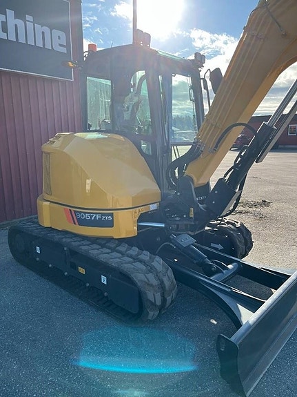 LiuGong 9057 FZTS 4 of 9